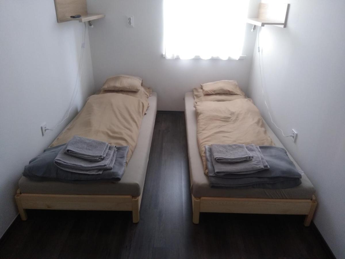 Appartement Hz Apartman Miskolc Extérieur photo